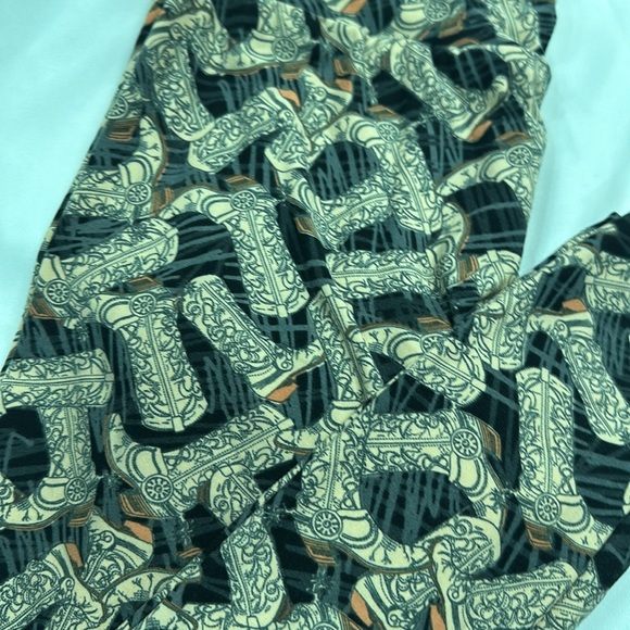 OS LuLaRoe Western Cowboy Pattern Leggings - Picture 2 of 4
